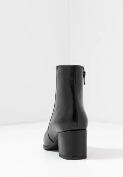 Anna Field Leather - Korte Laarzen - Black -Anna Field 728bd49fd0604d5f9c7b683a8852520a