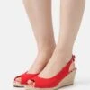 Anna Field Sandalen Met Sleehak - Red -Anna Field e0059b3f5a43430a8391deb549ddb7bf